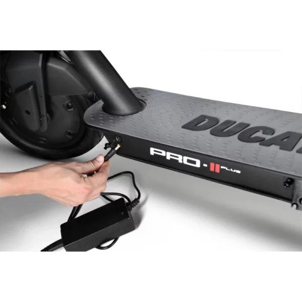 Trottinette Ducati Pro II Plus - Image 8