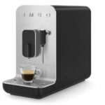 Machine à café Expresso Noir SMEG BCC02BLMEU